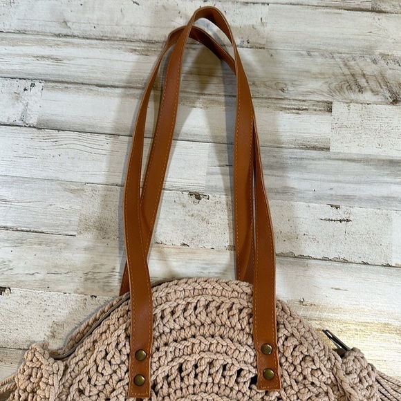 Anthropology Summer Crochet Bag with Zipper - Picture 2 of 6